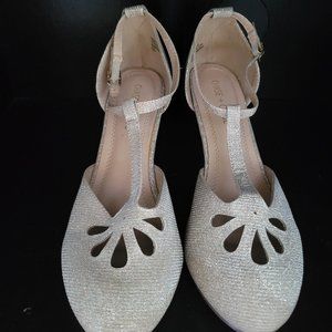 Chase + Chloe Kimmy-36 Round Toe Heel